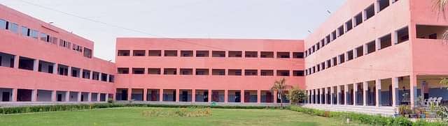 St._Andrew_College_Of_Arts_Science_&_Commerce